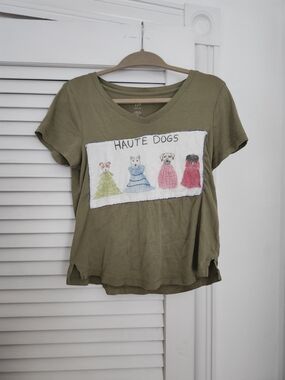 Unfortunate Portrait Graphic V-Neck Tee